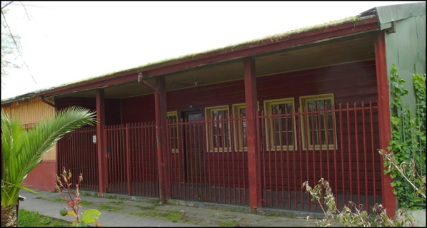 Imagen que contiene edificio, exterior, frente, flor

Descripci&oacute;n generada autom&aacute;ticamente